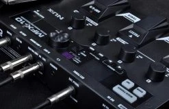 NU-X NUX Modeling Guitar Effects Processor | MFX-10