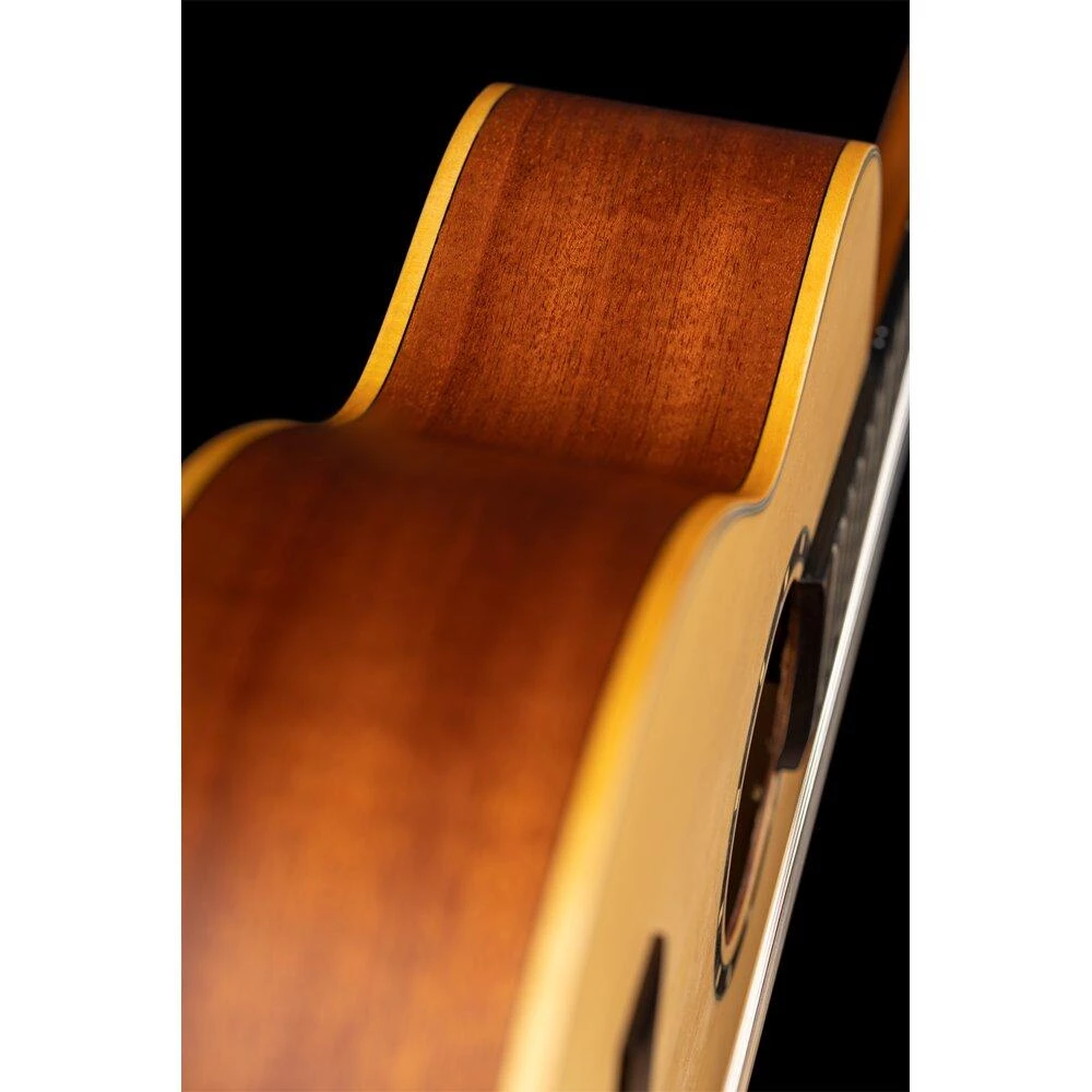 Ortega Family Series Nylon String Guitar | 3/4 Size 10 Ortega Family Series Nylon String Guitar | 3/4 Size
