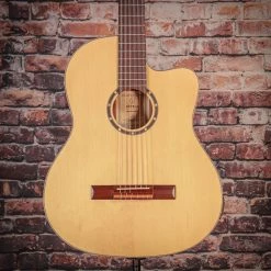 Ortega Family Series Spruce Top Classical Guitar | RCE125SN