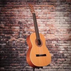 Ortega Traditional Series Cedar Top Classical Guitar | R180