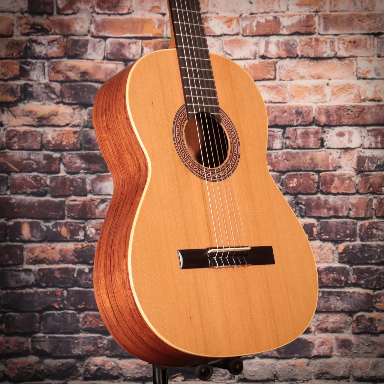 Ortega Traditional Series Cedar Top Classical Guitar | R180 3 Ortega Traditional Series Cedar Top Classical Guitar | R180