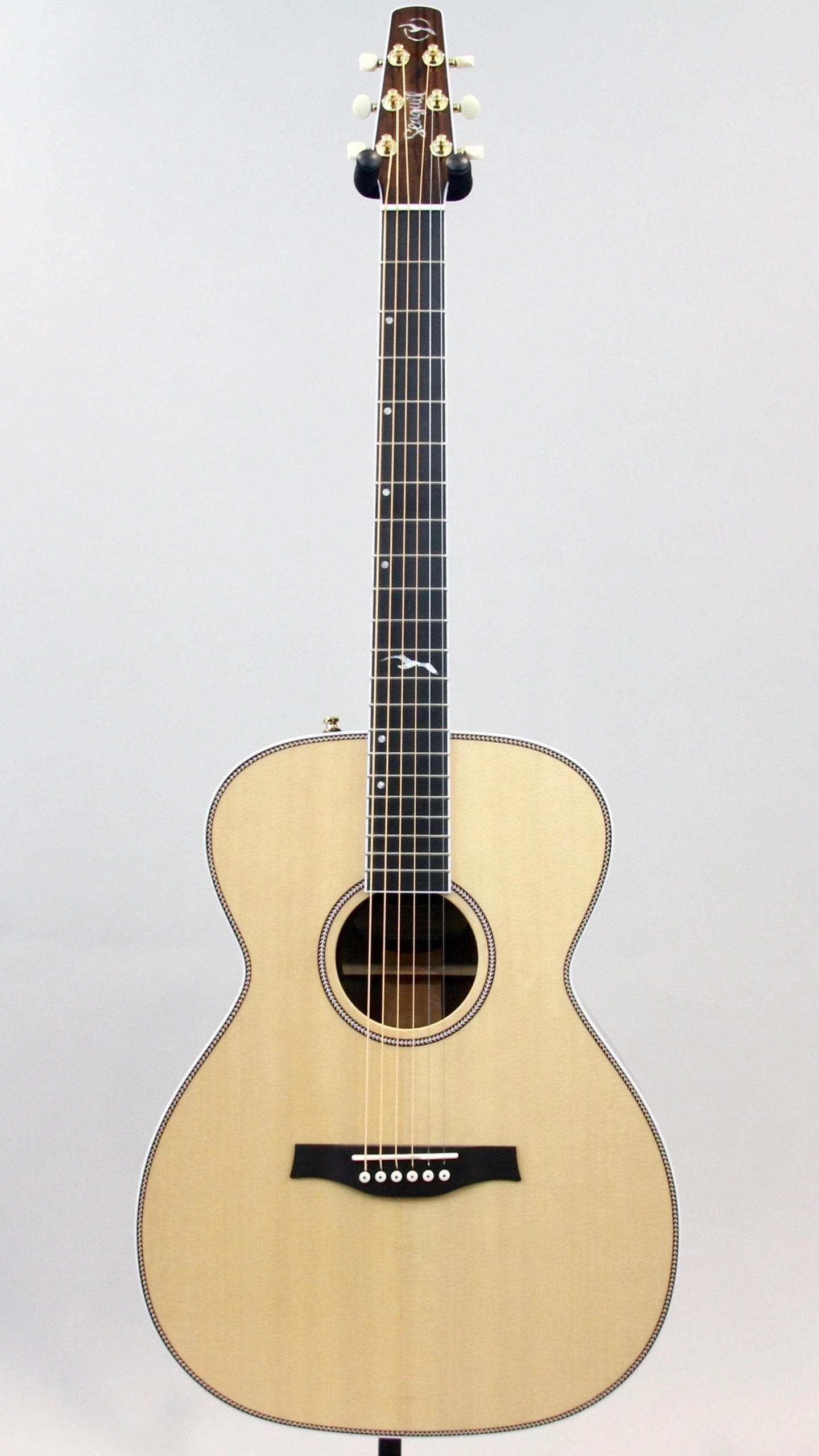 Seagull Artist Studio Concert Hall EQ Acoustic Guitar 3 Seagull Artist Studio Concert Hall EQ Acoustic Guitar