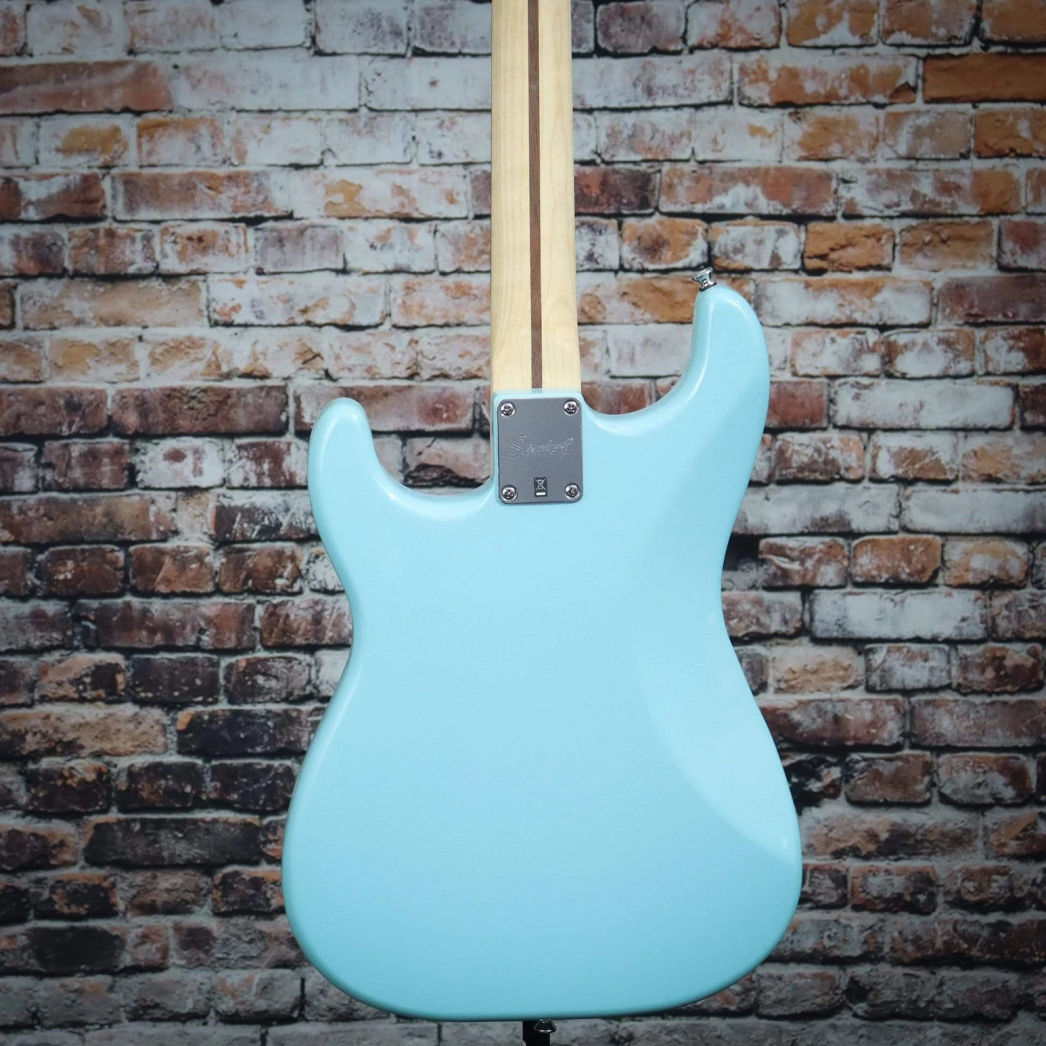 Squier Bullet Strat HT Electric Guitar 5 Squier Bullet Strat HT Electric Guitar