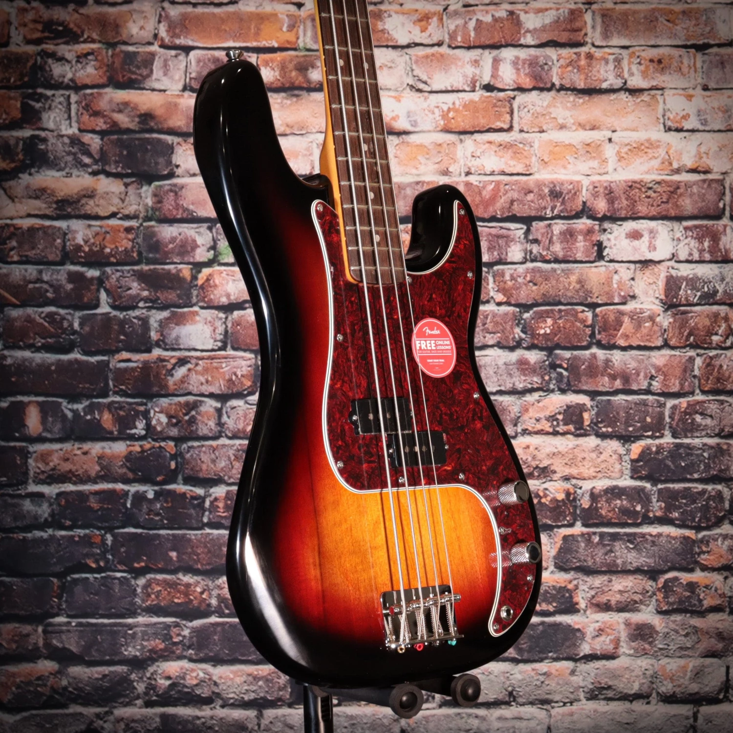 Guitar Squier Classic Vibe '60s Precision Bass | 3-Color Sunburst 3 Guitar Squier Classic Vibe '60s Precision Bass | 3-Color Sunburst