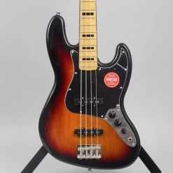 Squier Classic Vibe '70s Jazz Bass | 3-Color Sunburst Guitar