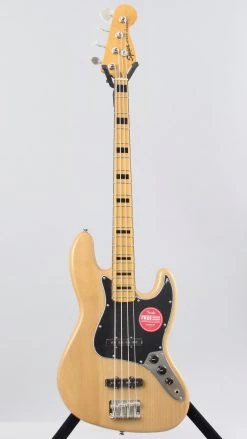 Squier Classic Vibe '70s Jazz Bass | Natural Guitar