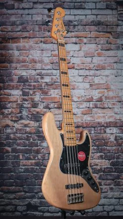 Squier Classic Vibe '70s Jazz Bass V | Natural 11 Squier Classic Vibe '70s Jazz Bass V | Natural