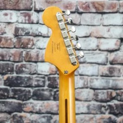 Squier Classic Vibe '70s Stratocaster HSS | Walnut