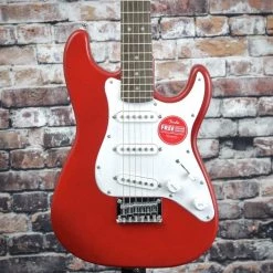Squier Mini Stratocaster | Dakota Red Guitar