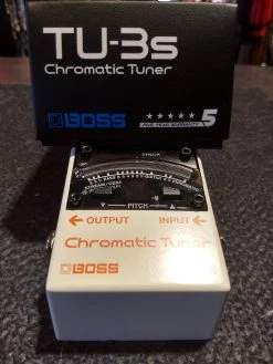 Roland Boss TU-3S Chromatic Stompbox Tuner
