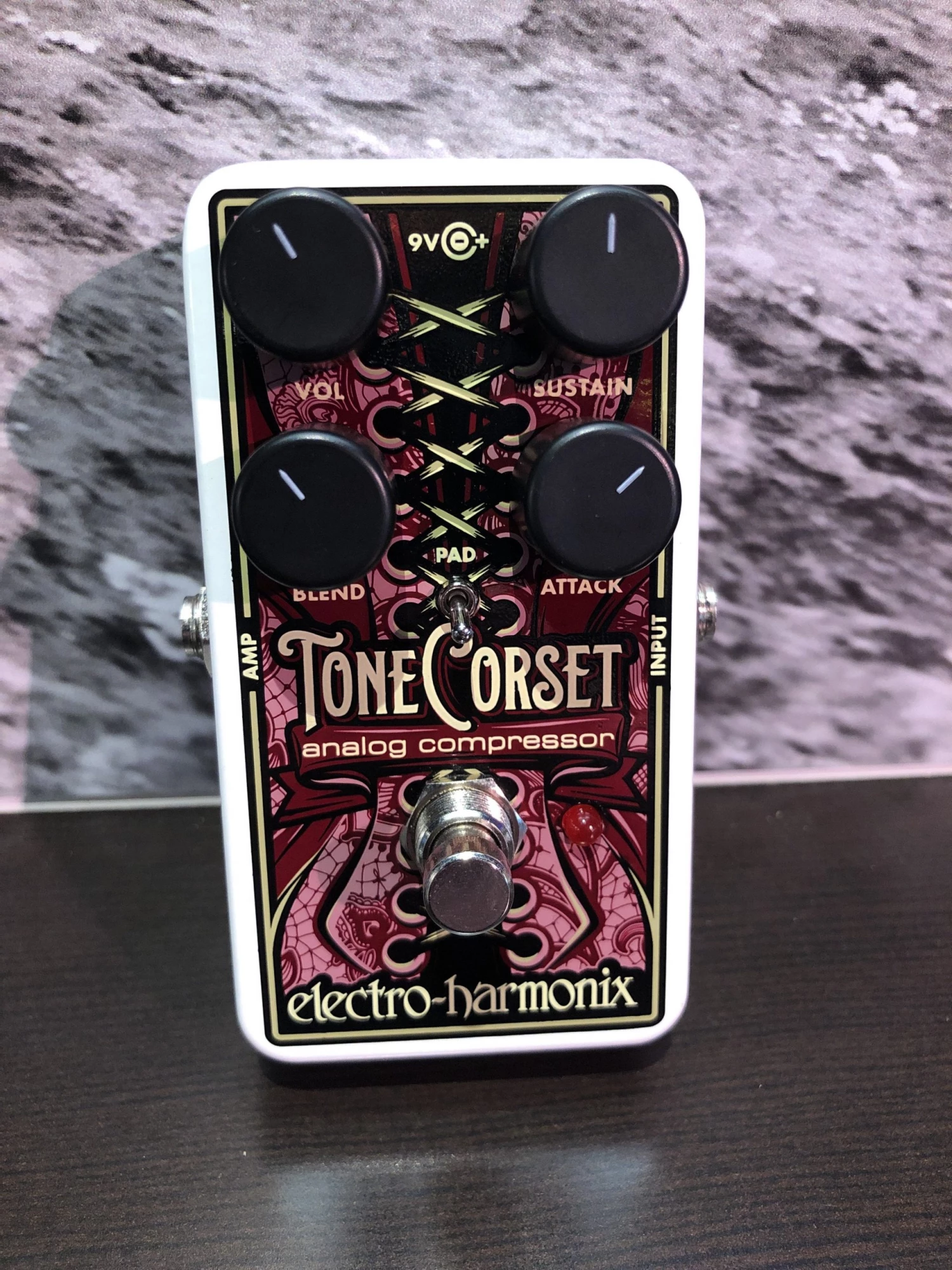 Electro Harmonix Effects Electro-Harmonix Tone Corset Analog Compressor Pedal 3 Electro Harmonix Effects Electro-Harmonix Tone Corset Analog Compressor Pedal