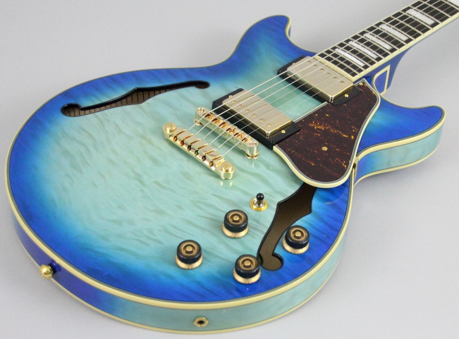 Ibanez AM93 QM Artcore Expressionist Hollow Body Guitar | Jet Blue Burst 3 Ibanez AM93 QM Artcore Expressionist Hollow Body Guitar | Jet Blue Burst