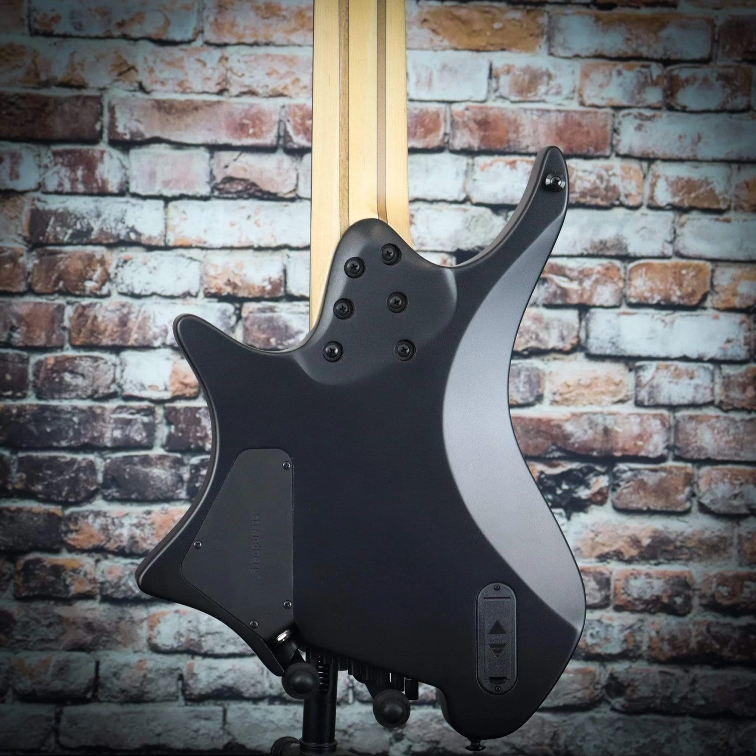 Strandberg Boden Metal NX 8 Granite 6 Strandberg Boden Metal NX 8 Granite