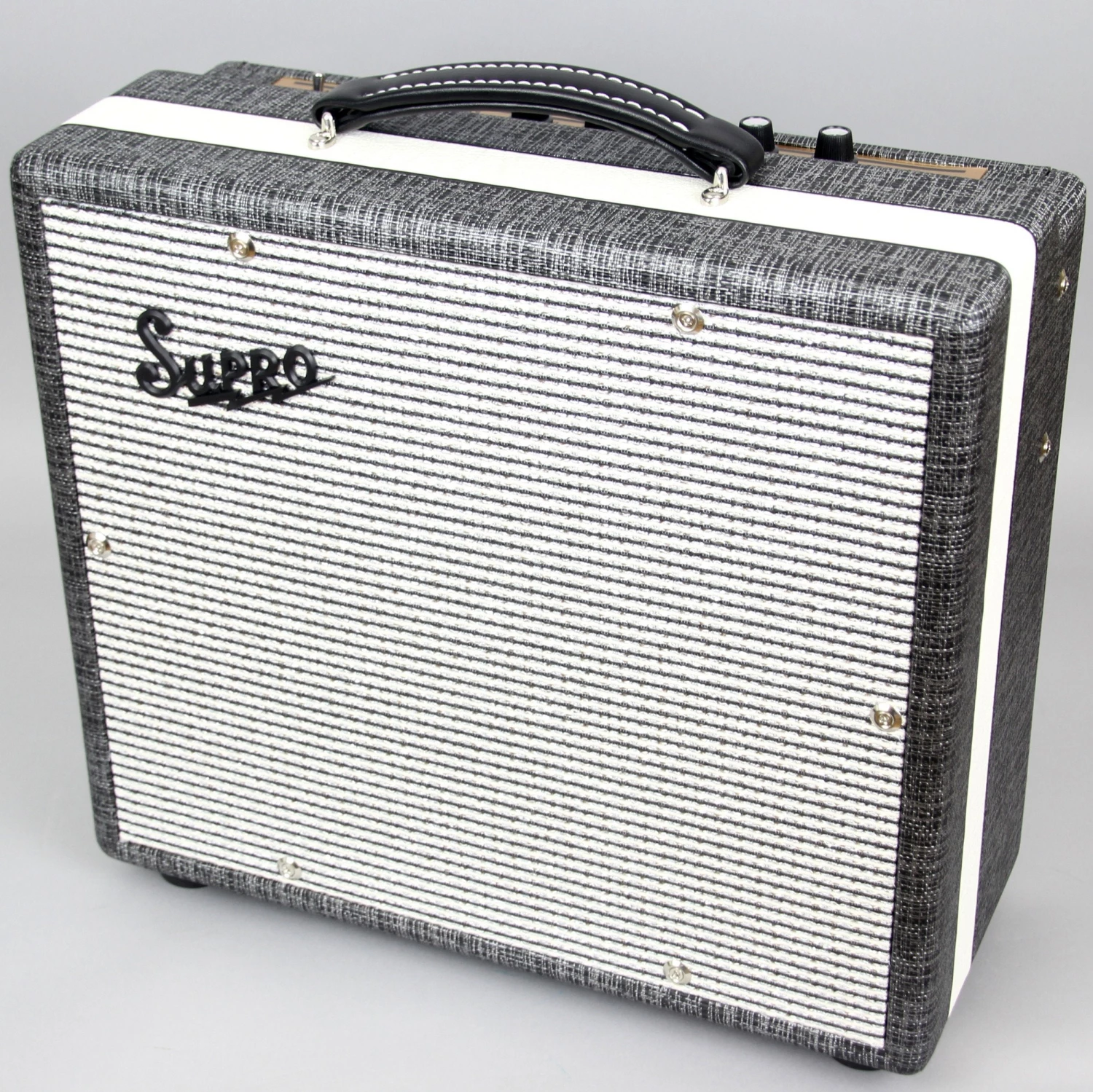 Supro 1610RT Comet All-Tube Combo Amplifier Guitar Amplifiers 3 Supro 1610RT Comet All-Tube Combo Amplifier Guitar Amplifiers