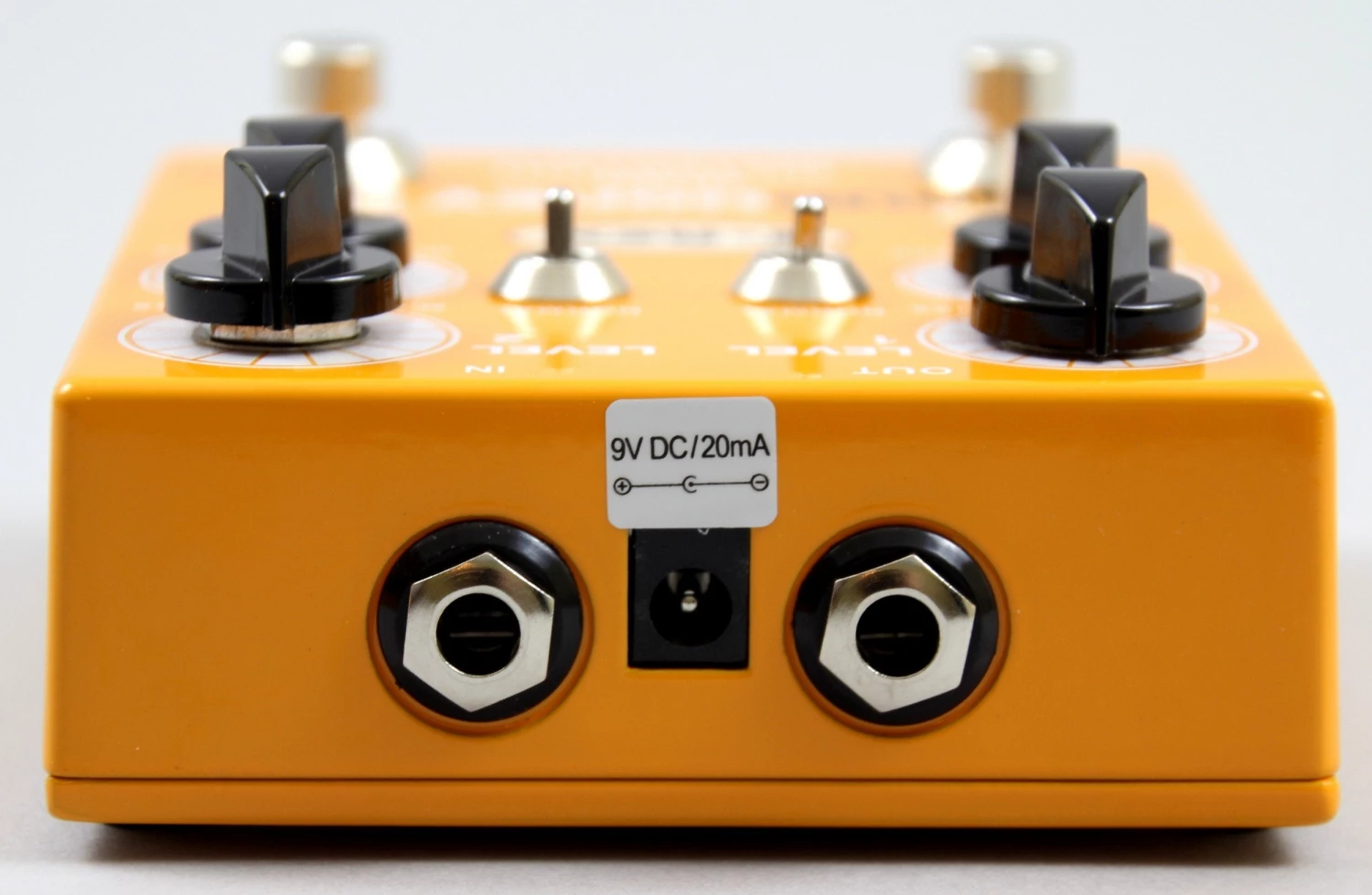 T Rex Effects T-Rex MudHoney II Dual Distortion Guitar Pedal 5 T Rex Effects T-Rex MudHoney II Dual Distortion Guitar Pedal