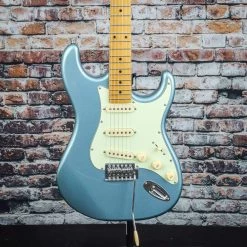 Tagima TG-530 Electric Guitar | Lake Placid Blue