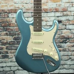 Tagima TG-530E Strat Style Electric Guitar | Lake Placid Blue