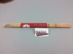 Drum Sticks Vic Firth American Classic Series Nylon Tip Drumsticks