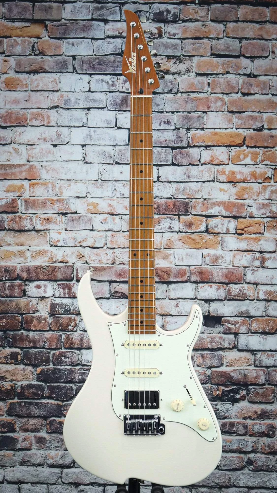 Vola OZ RV RMN Electric Guitar | Vintage White 4 Vola OZ RV RMN Electric Guitar | Vintage White