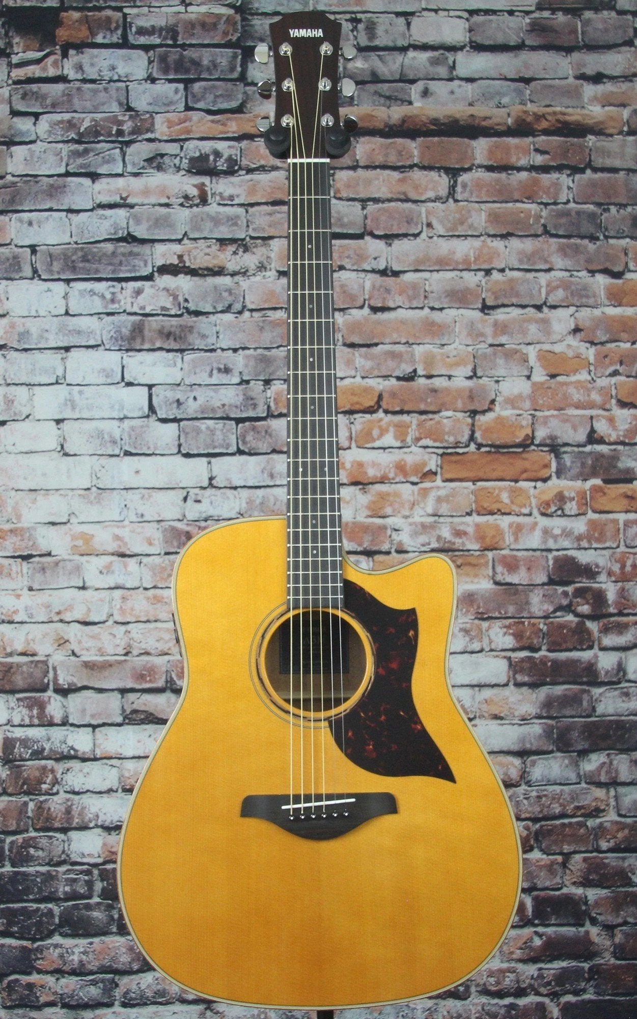 Yamaha A3M ARE Acosutic Electric Guitar | Vintage Natural 4 Yamaha A3M ARE Acosutic Electric Guitar | Vintage Natural