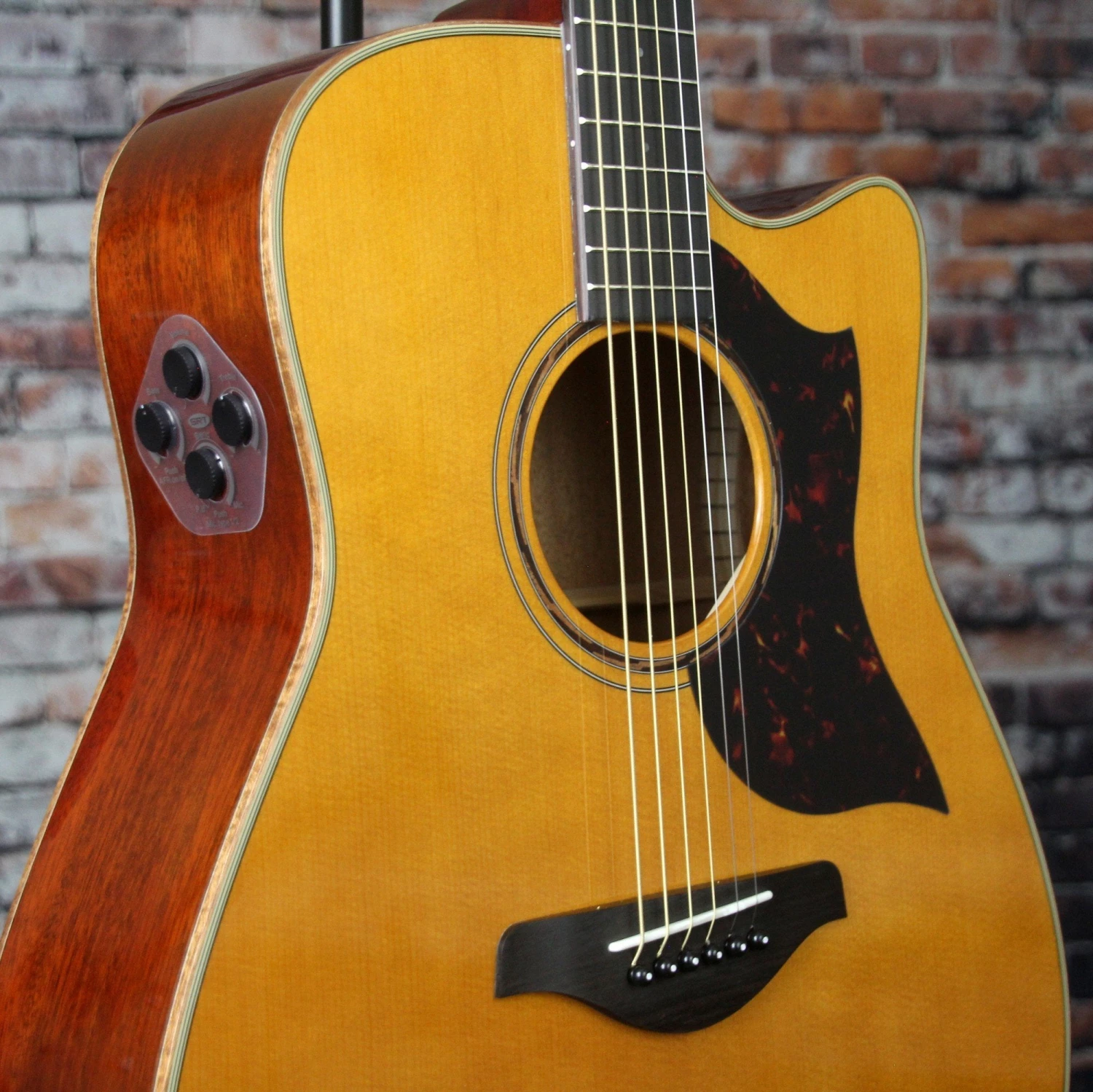 Yamaha A3M ARE Acosutic Electric Guitar | Vintage Natural 6 Yamaha A3M ARE Acosutic Electric Guitar | Vintage Natural