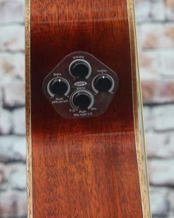 Yamaha AC3M Acoustic-Electric Guitar | Tobacco Brown Sunburst