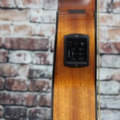 Yamaha FGX800C Traditional Acoustic Guitar | Natural