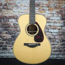 Yamaha LS26 ARE Acoustic Guitar | With Case