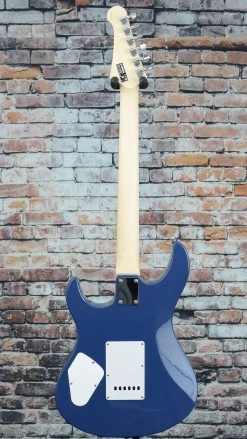 Yamaha PAC112V Pacifica - United Blue Guitar